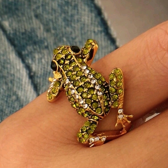 Jewelry - Rhinestone Frog Ring - Gold, Green